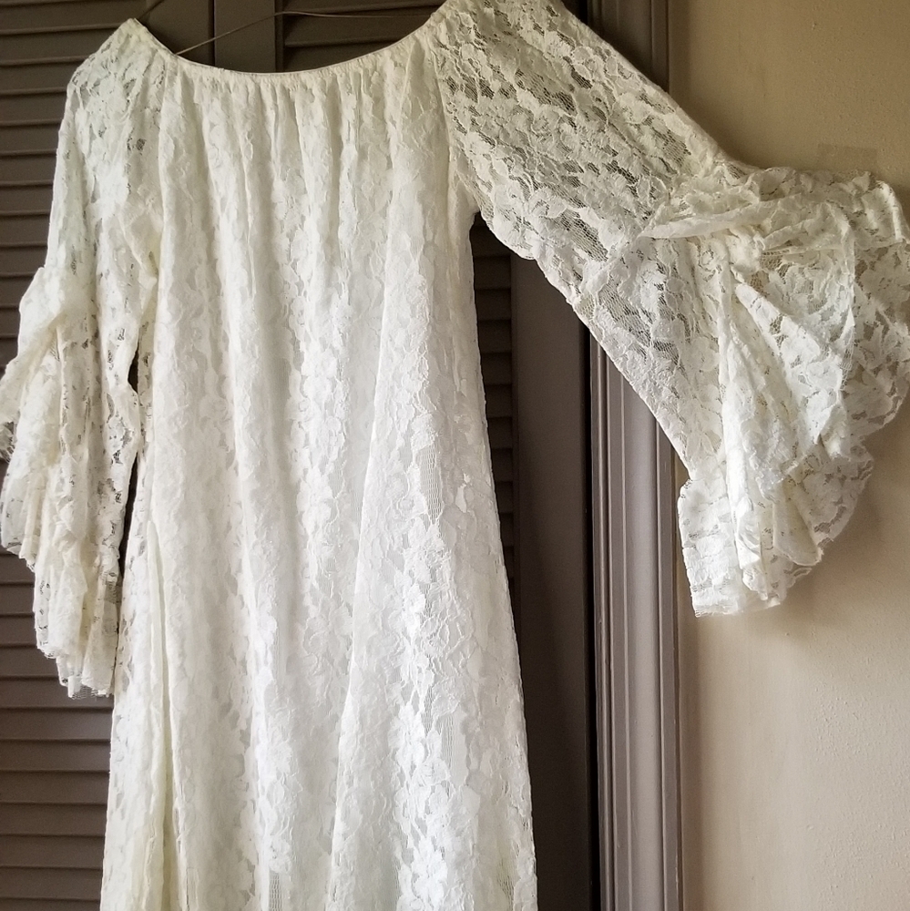 Ivory stretch lace mini dress